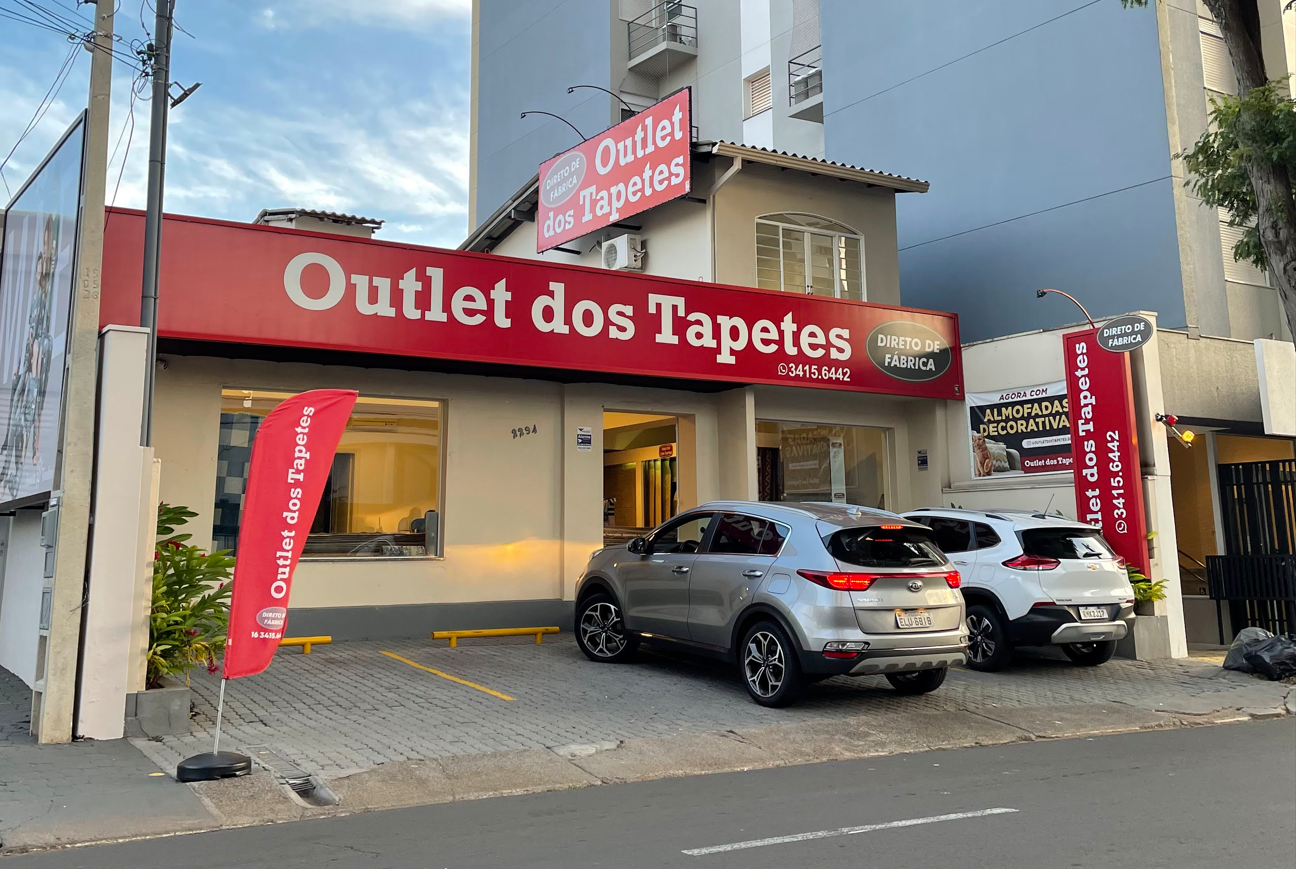 Fachada da Outlet dos Tapetes